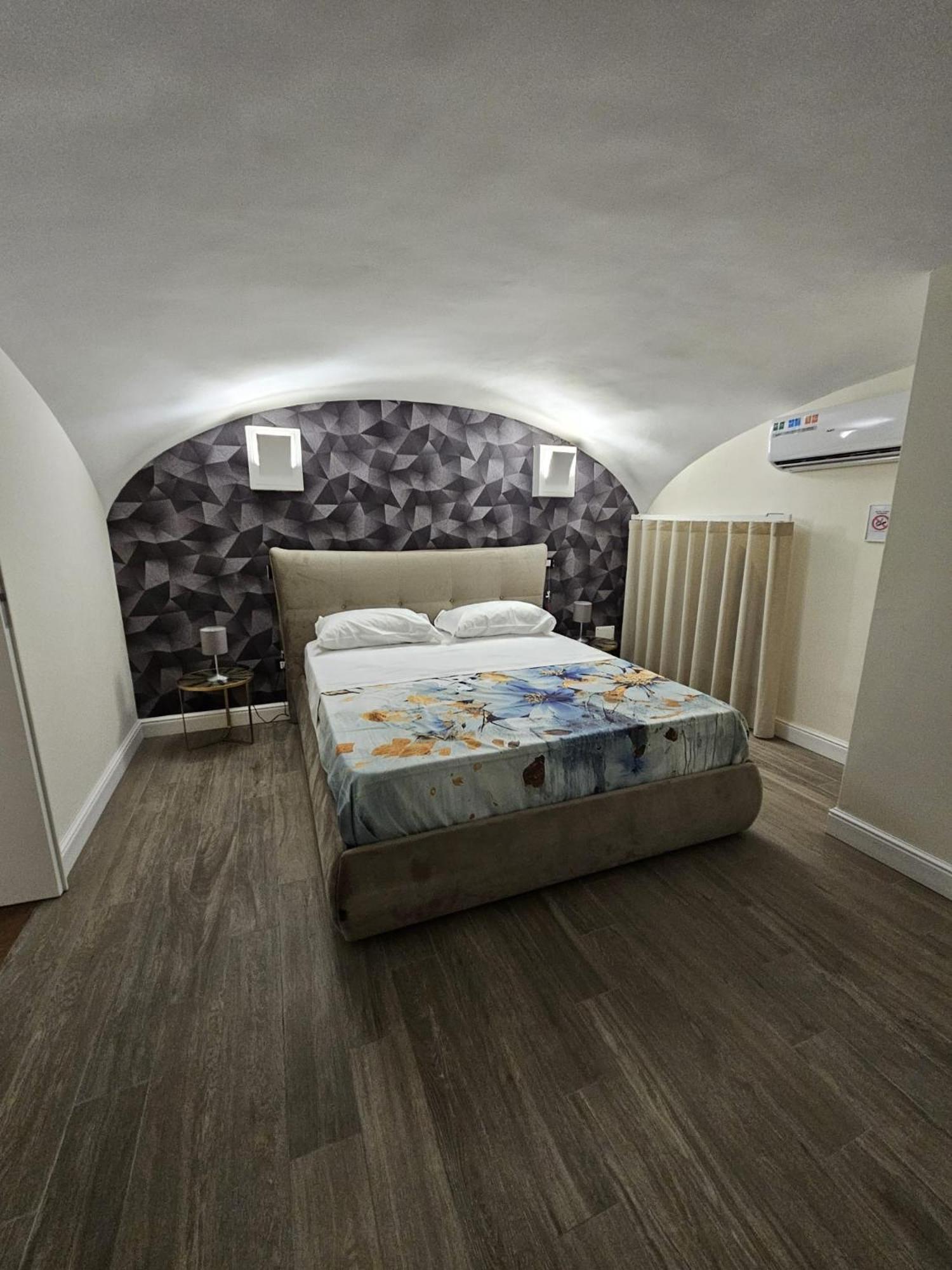 Napoli The Charme Bed & Breakfast Екстериор снимка