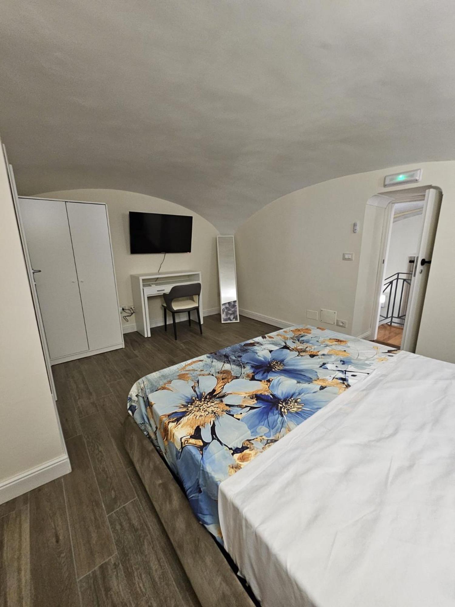 Napoli The Charme Bed & Breakfast Екстериор снимка